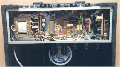 amp20w3.jpg (34894 Byte)